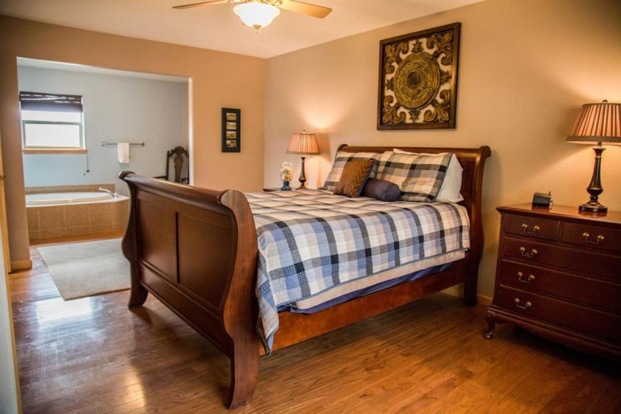 Twin Owls Lodge, Great For Families Master Bedroom, Loft, Full Kitchen, Dogs Ok Estes Park Exteriér fotografie